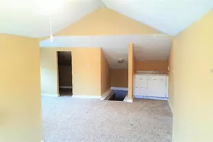 1411 E New York Ave, Deland, FL 32724 - Photo 8
