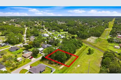 690 Bryant Road SW, Palm Bay, FL 32908 - Photo 8