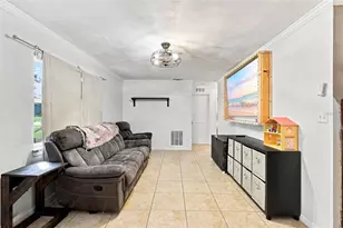 1842 India Palm Dr, Edgewater, FL 32141 - Photo 4