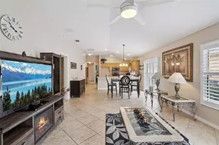 1492 Alexandria Pl, The Villages, FL 32162 - Photo 4