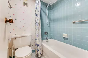 935 N Halifax Ave, Daytona Beach, FL 32118 - Photo 8