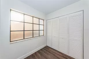 5541 Puerta Del Sol Blvd S, Saint Petersburg, FL 33715 - Photo 28