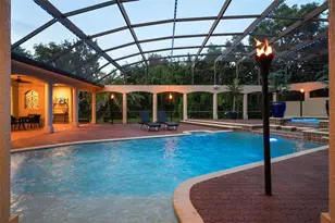817 Hail Ct, Port Orange, FL 32127 - Photo 4