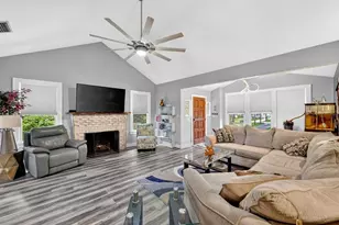 928 N Oleander Ave, Daytona Beach, FL 32118 - Photo 4