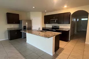 906 Big Bend Ave, Orange City, FL 32763 - Photo 4