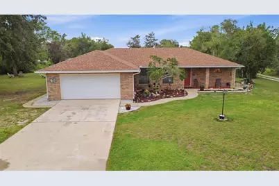 949 Collins Avenue, Orange City, FL 32763 - Photo 8