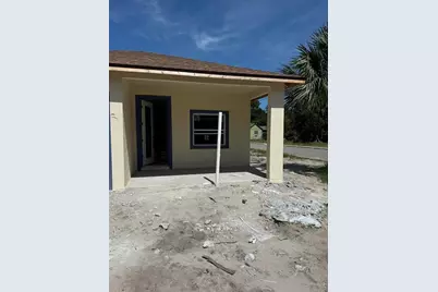 700 Loomis Avenue, Daytona Beach, FL 32114 - Photo 2
