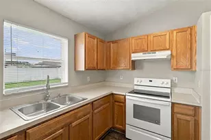 10 Squirrel Pl, Palm Coast, FL 32164 - Photo 8