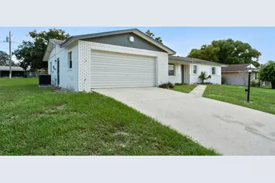 1679 E Apache Circle, Deltona, FL 32725 - Photo 4