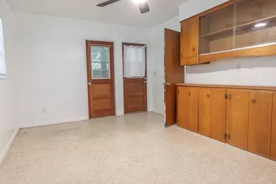 106 N Kentucky Avenue, Deland, FL 32724 - Photo 14