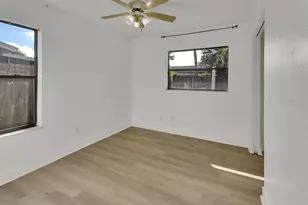 583 Cambridge Cir, South Daytona, FL 32119 - Photo 20