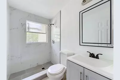 4273 Katanga Drive N, Jacksonville, FL 32209 - Photo 2