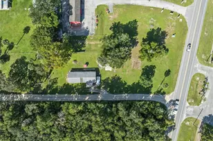 54901 Cedar Crest Rd, Astor, FL 32102 - Photo 1