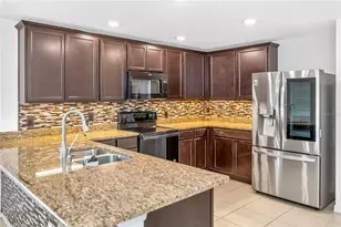 1528 E Falmouth Ave, Deltona, FL 32725 - Photo 4
