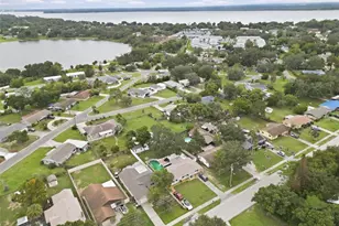 930 Dora Ave, Tavares, FL 32778 - Photo 28