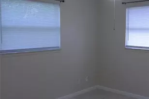 1112 E Winnemissett Ave, Deland, FL 32724 - Photo 8
