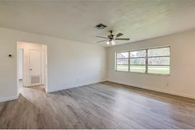 971 N Waycross Circle, Deltona, FL 32725 - Photo 4