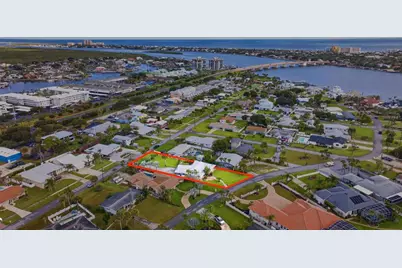 333 Desoto Drive, New Smyrna Beach, FL 32169 - Photo 10