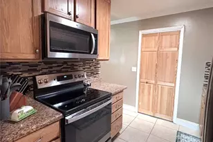 515 W Garrison Ave, Deland, FL 32720 - Photo 6