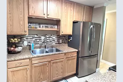 515 W Garrison Avenue, Deland, FL 32720 - Photo 4