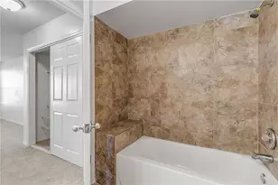 6787 Brittany Chase Ct, Orlando, FL 32810 - Photo 22