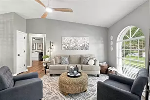 217 W 11th St, Sanford, FL 32771 - Photo 4