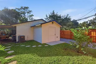 217 W 11th St, Sanford, FL 32771 - Photo 34