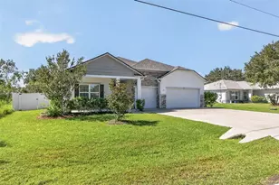 21 Lancelot Dr, Palm Coast, FL 32137 - Photo 1
