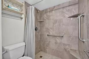 3047 S Atlantic Ave, Daytona Beach Shores, FL 32118 - Photo 18