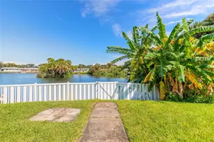 879 W Coquina Dr, Daytona Beach, FL 32117 - Photo 2