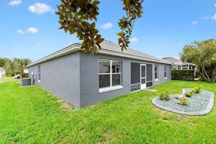 1402 Camero Dr, The Villages, FL 32159 - Photo 34