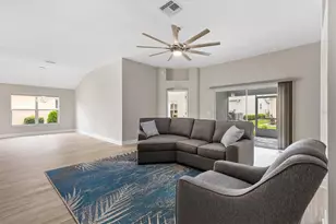 1402 Camero Dr, The Villages, FL 32159 - Photo 18
