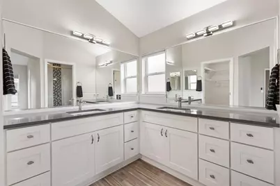 1402 Camero Drive, The Villages, FL 32159 - Photo 22