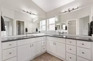 1402 Camero Dr, The Villages, FL 32159 - Photo 22