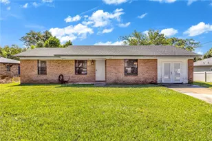 209 Delespine Dr, Debary, FL 32713 - Photo 2