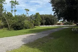 404 E Welch Rd, Apopka, FL 32712 - Photo 4