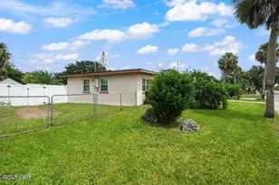 1002 Thunderbird Dr, Daytona Beach, FL 32117 - Photo 18