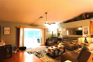 8879 N Sandree Dr, Citrus Springs, FL 34434 - Photo 12
