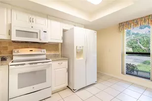 32 Fairway Dr, Debary, FL 32713 - Photo 10