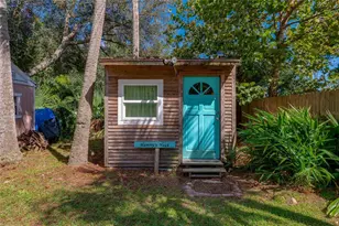 300 Alice St, Edgewater, FL 32132 - Photo 28