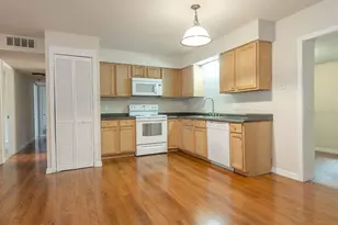 726 N Parkway St, Deland, FL 32720 - Photo 6