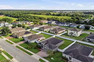 922 Glazebrook Loop, Orange City, FL 32763 - Photo 14