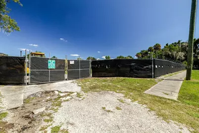 219 S Spring Garden Avenue, Deland, FL 32720 - Photo 10