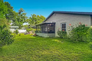 469 S Frederick Ave, Orange City, FL 32763 - Photo 34