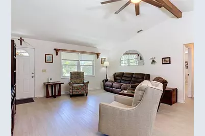 469 S Frederick Avenue, Orange City, FL 32763 - Photo 4