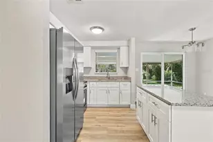 330 Brooklyn Ave, Orange City, FL 32763 - Photo 16