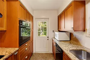 1375 John Anderson Dr, Ormond Beach, FL 32176 - Photo 10