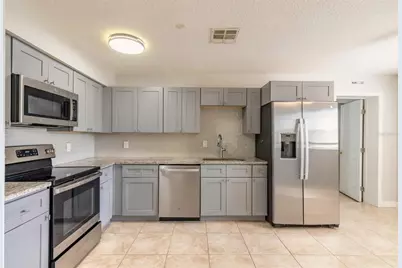 228 E Holly Drive, Orange City, FL 32763 - Photo 8