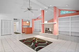 6049 Patricia Pl, Weeki Wachee, FL 34607 - Photo 4