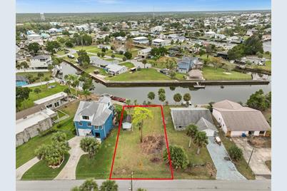 3468 Minnow Creek Drive, Hernando Beach, FL 34607 - Photo 6